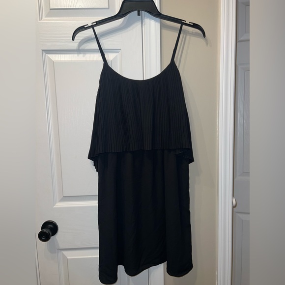 Women’s black dress size L - Picture 2 of 5